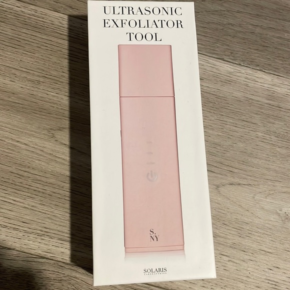 Solaris ULTRASONIC EXFOLIATOR FACIAL TOOL WITH LED - Picture 2 of 5